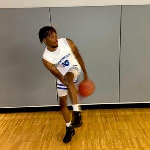 Meet your Posher, Anthony